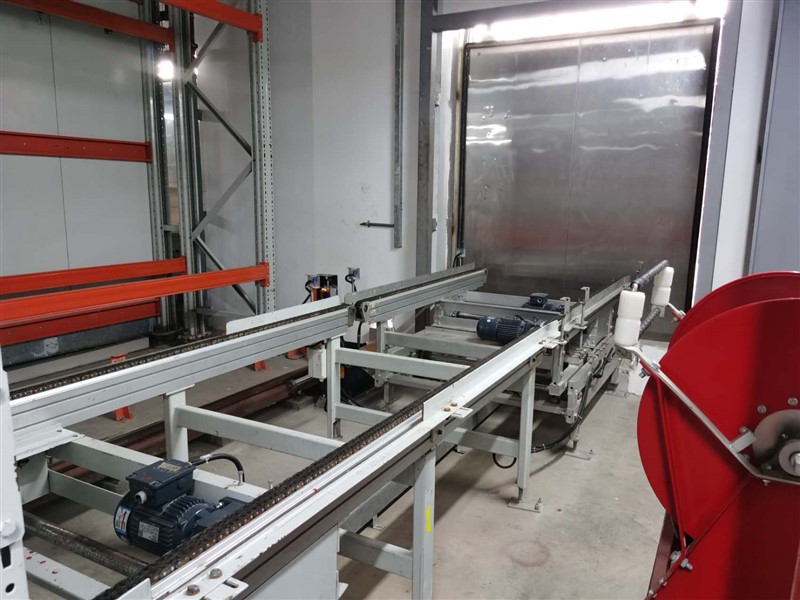 The Malaysia 30 meter high stacker crane three-dimensional warehouse project has been successfully accepted! The Malaysia 30 meter high stacker crane three-dimensional warehouse project has been successfully accepted!